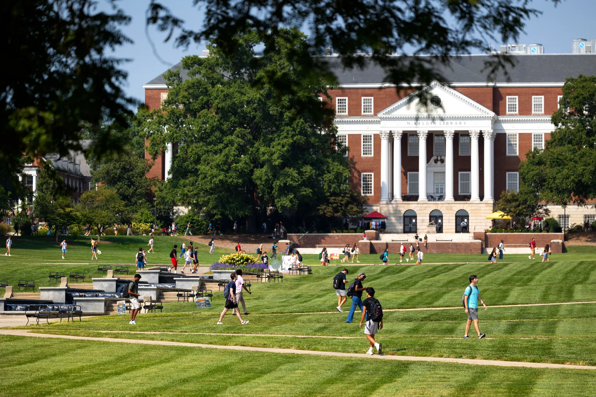 First day of class on mall