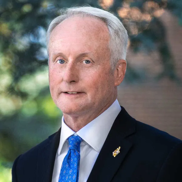 Portrait of Greg Oler